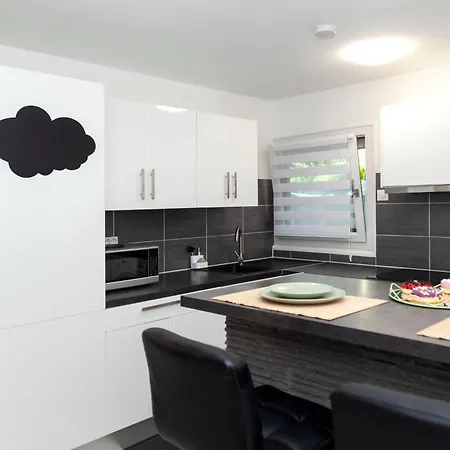Paris Le Apartment *